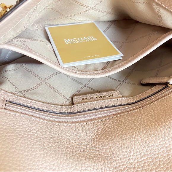 Michael Kors pink Bedford Legacy Pebbled Leather 2 way Bag - Picture 9 of 11